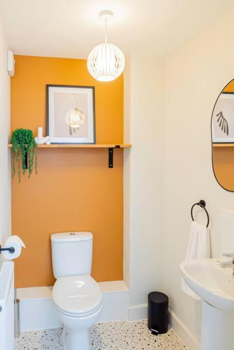 Coastal Comfort Getaway Portsmouth Esterno foto