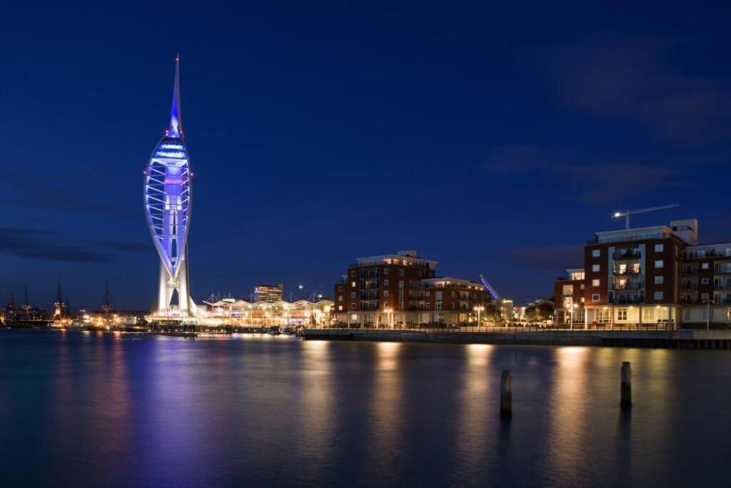 Coastal Comfort Getaway Portsmouth Esterno foto