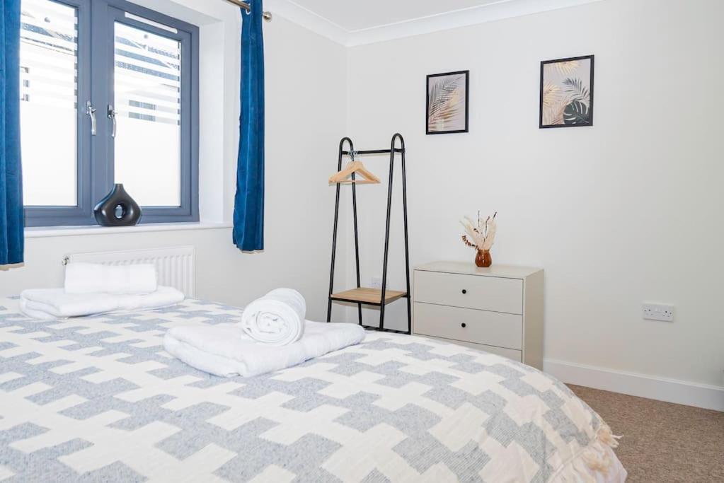 Coastal Comfort Getaway Portsmouth Esterno foto